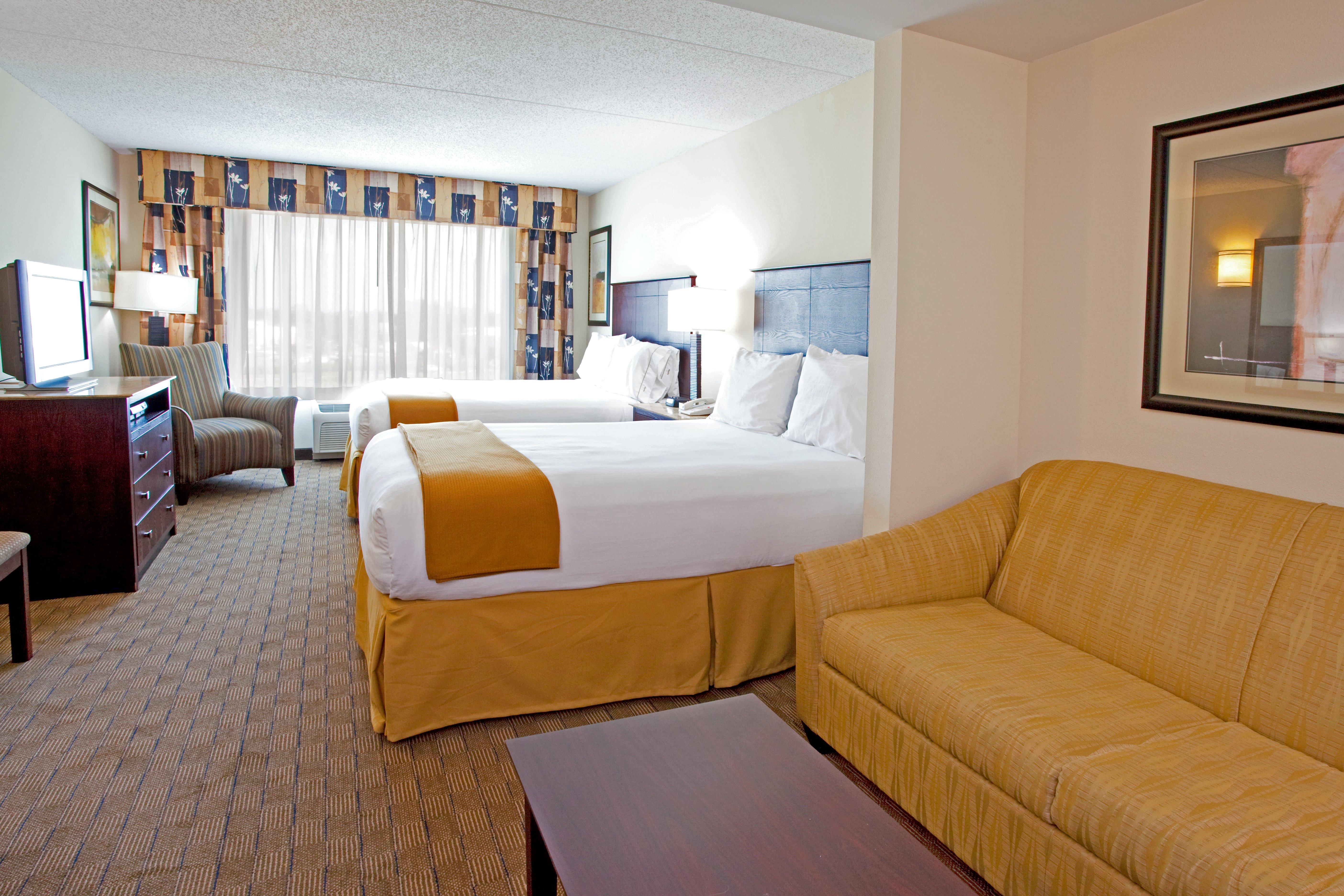 Holiday Inn Express & Suites Columbus At Northlake By Ihg מראה חיצוני תמונה