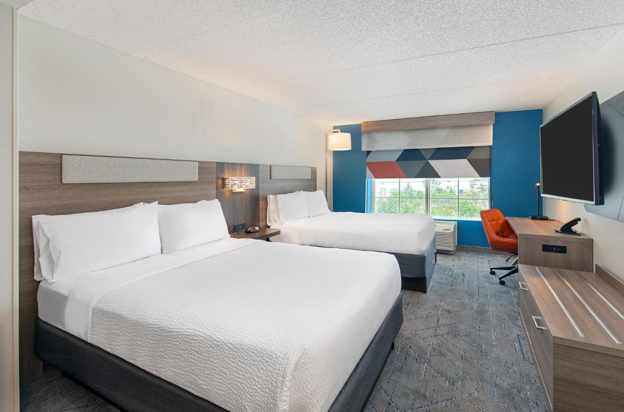 Holiday Inn Express & Suites Columbus At Northlake By Ihg מראה חיצוני תמונה